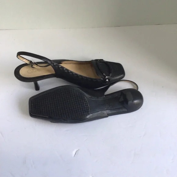Cole Haan black leather slingbacks.  Size 9 - Picture 10 of 10